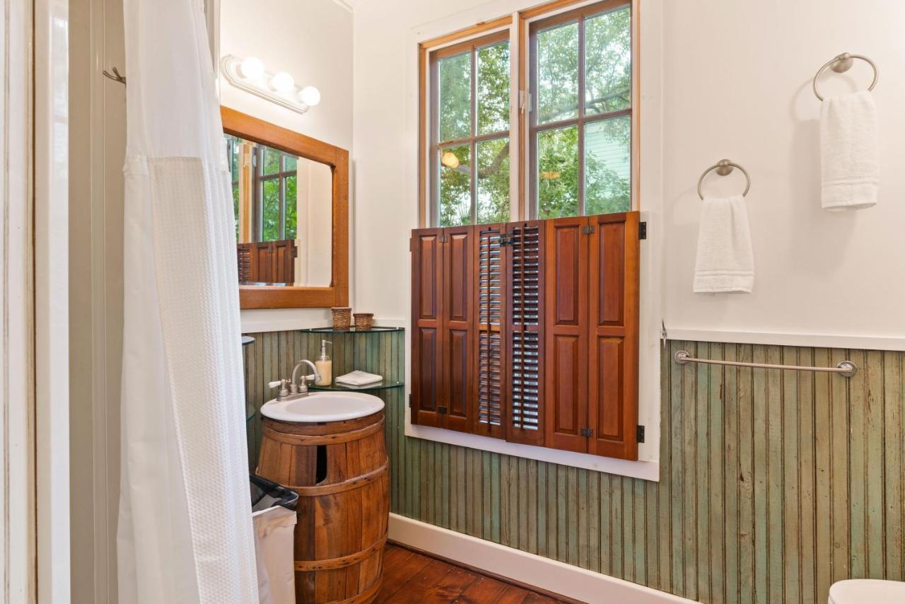 The Treehouse - 116 Florence Street St. Simons Island Экстерьер фото